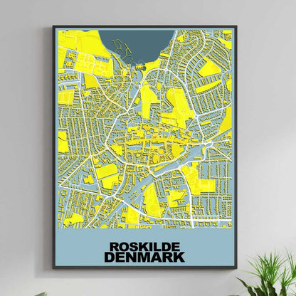 COLOURED ROAD MAP OF ROSKILDE, DENMARK BY MAPBAKES