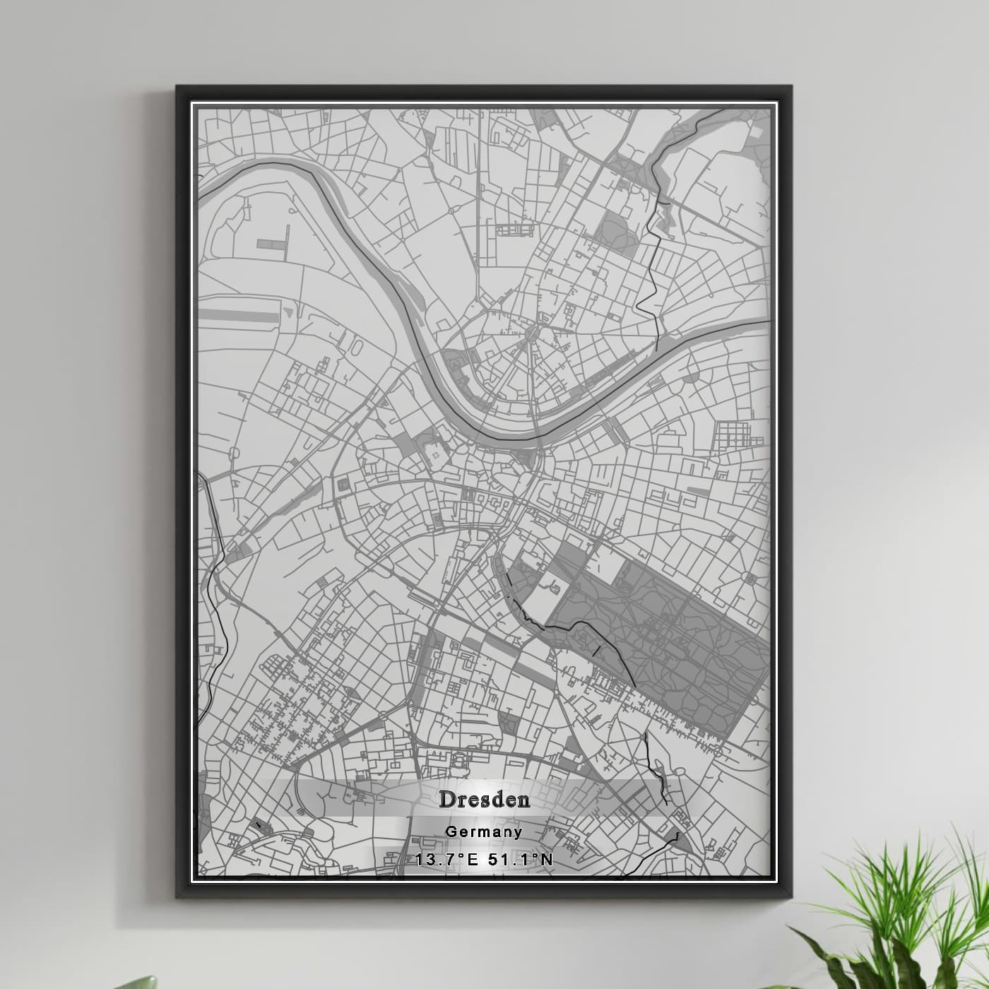 ROAD MAP OF DRESDEN, GERMANY BY MAPBAKES