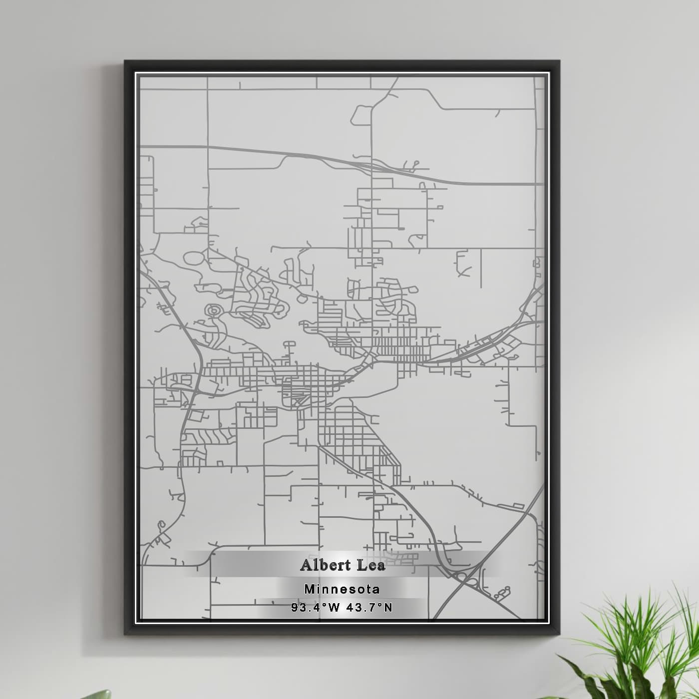 ROAD MAP OF ALBERT LEA, MINNESOTA BY MAPBAKES