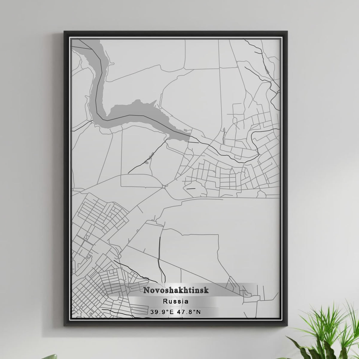 ROAD MAP OF NOVOSHAKHTINSK, RUSSIA BY MAPBAKES