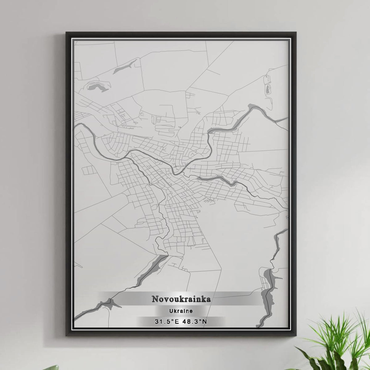 ROAD MAP OF NOVOUKRAINKA, UKRAINE BY MAPBAKES