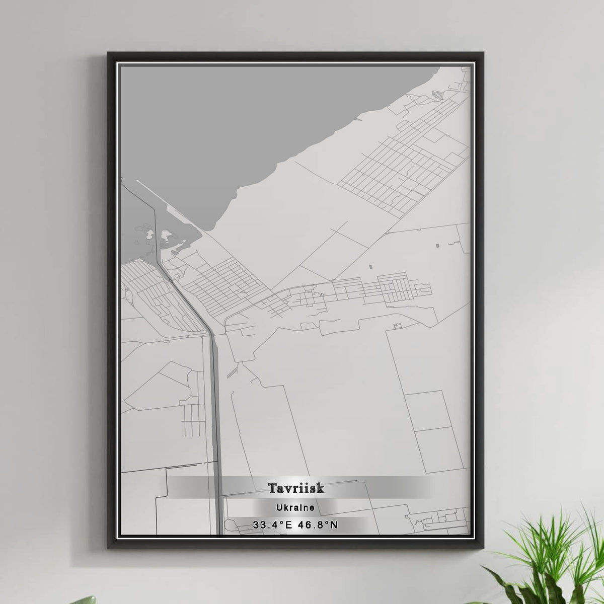ROAD MAP OF TAVRIISK, UKRAINE BY MAPBAKES